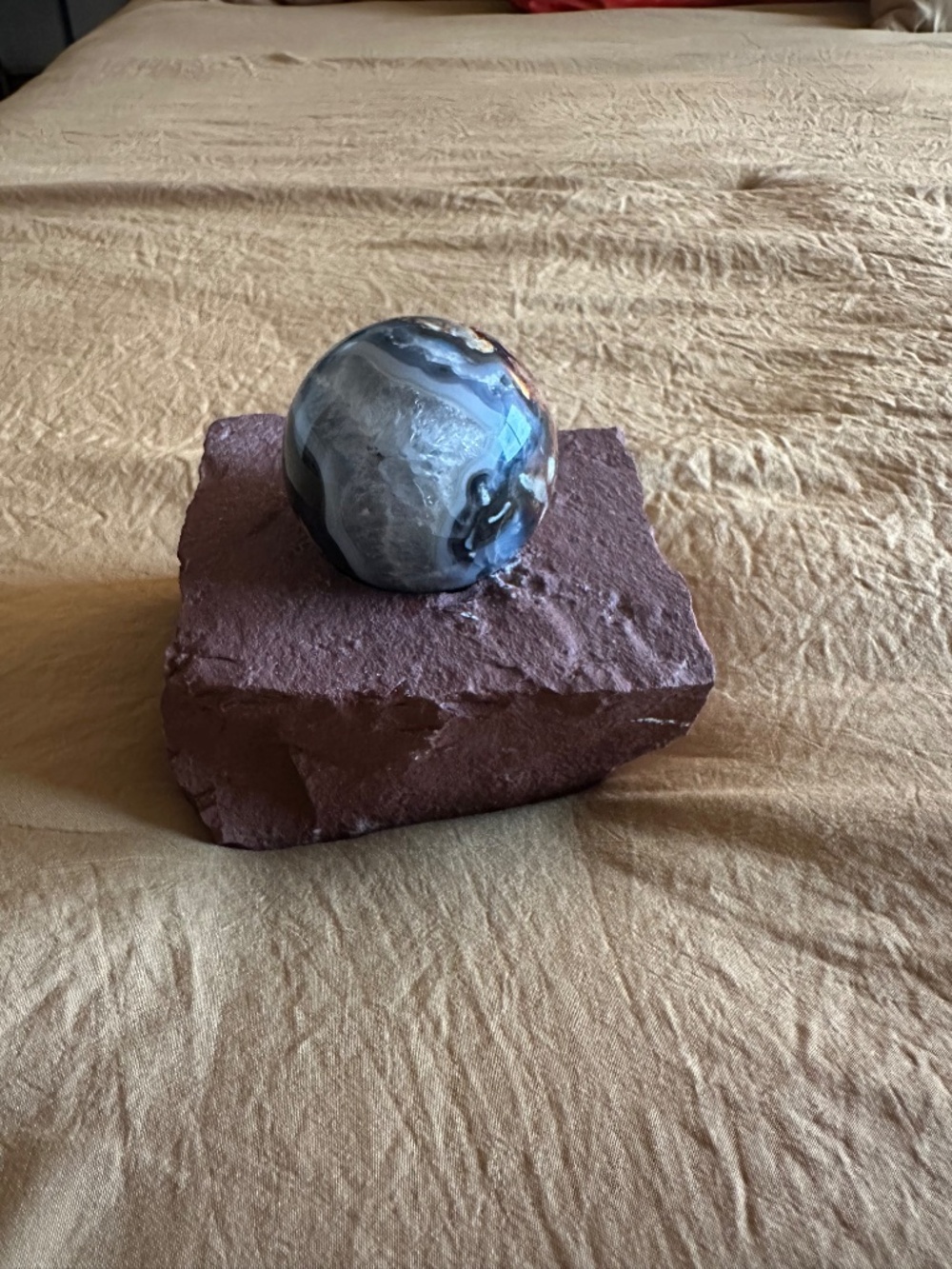 Volcano/Blue Agate and Quartz Sphere - Picture 4 of 6